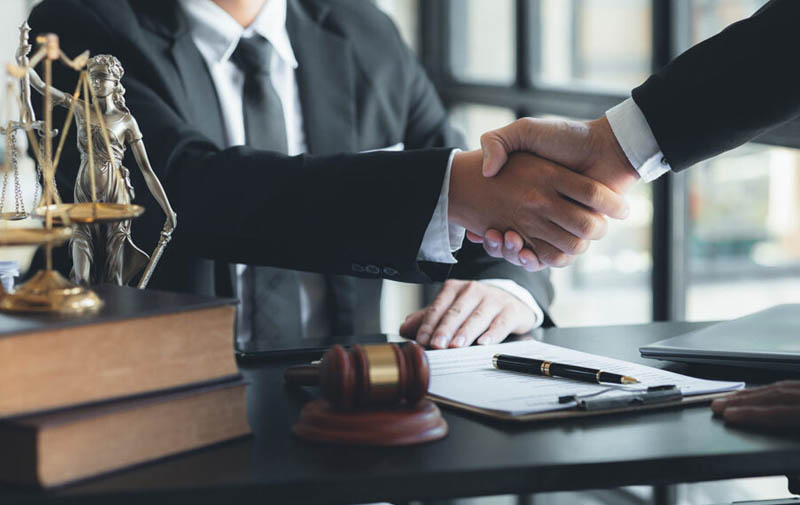 commercial law firm Brisbane